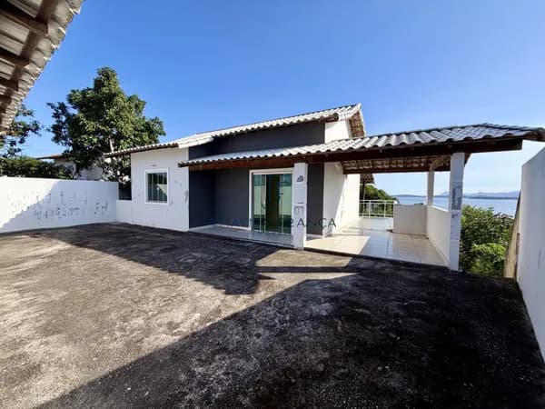 Casa em Maricá - Araçatiba