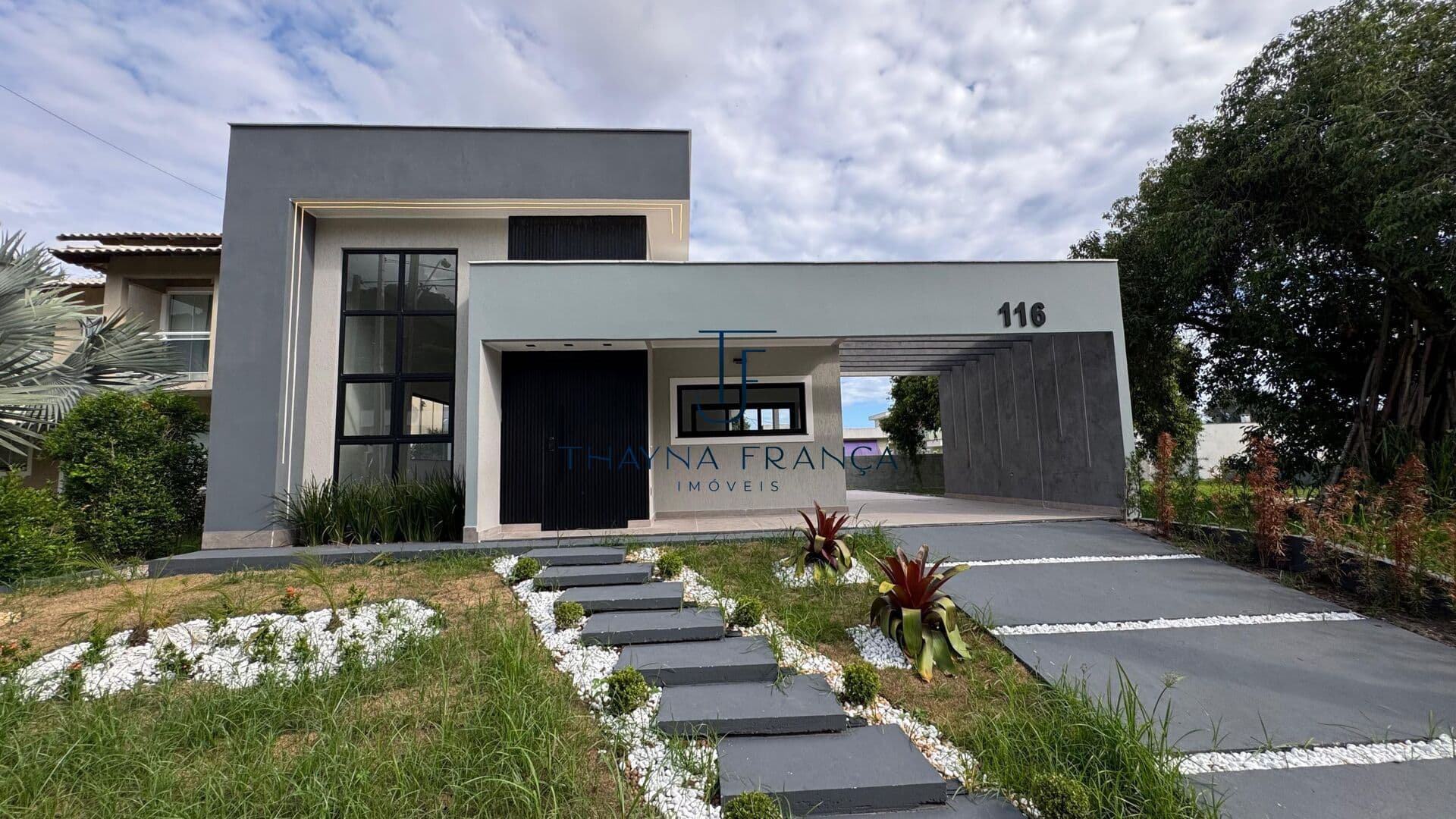 Casa de Condomínio em Maricá - São José do Imbassaí
