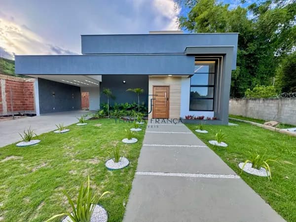 Casa de Condomínio em Maricá - São José do Imbassaí