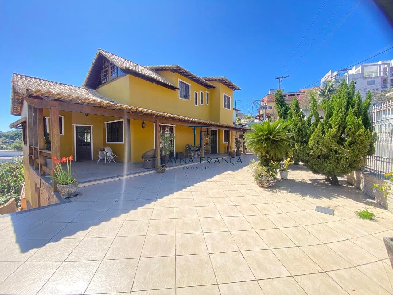 Casa no Centro de Maricá