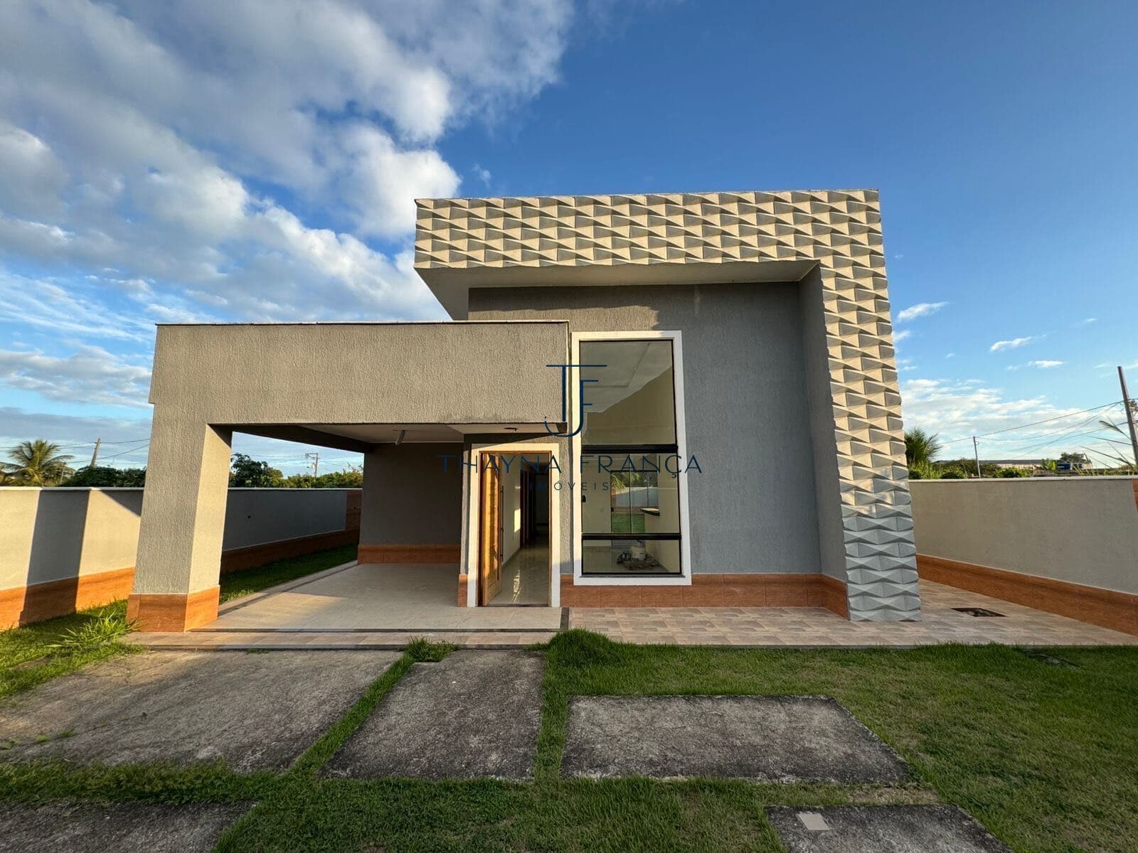Casa em Maricá - Jardim Atlântico Central (Itaipuaçu)