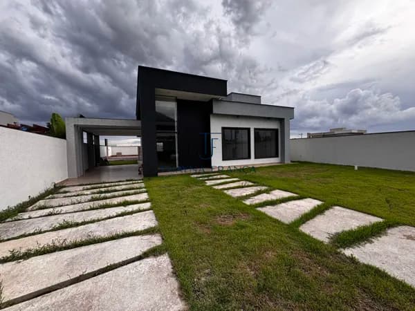 Casa de Condomínio em Maricá - Cajueiros (Itaipuaçu)