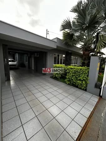 Casa 03 Dormitórios sendo 01 suíte no Cordeiros