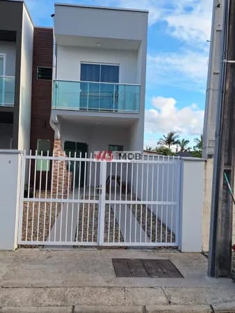 Casa Sobrado em Itacolomi, Balneário Piçarras/SC