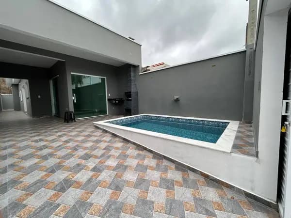 Casa à venda no bairro São João Batista em Peruíbe/SP
