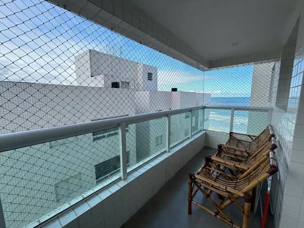Apartamento à venda frente ao mar em Praia Grande