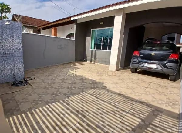 Casa à venda no bairro Cidade Nova Peruíbe em Peruíbe/SP