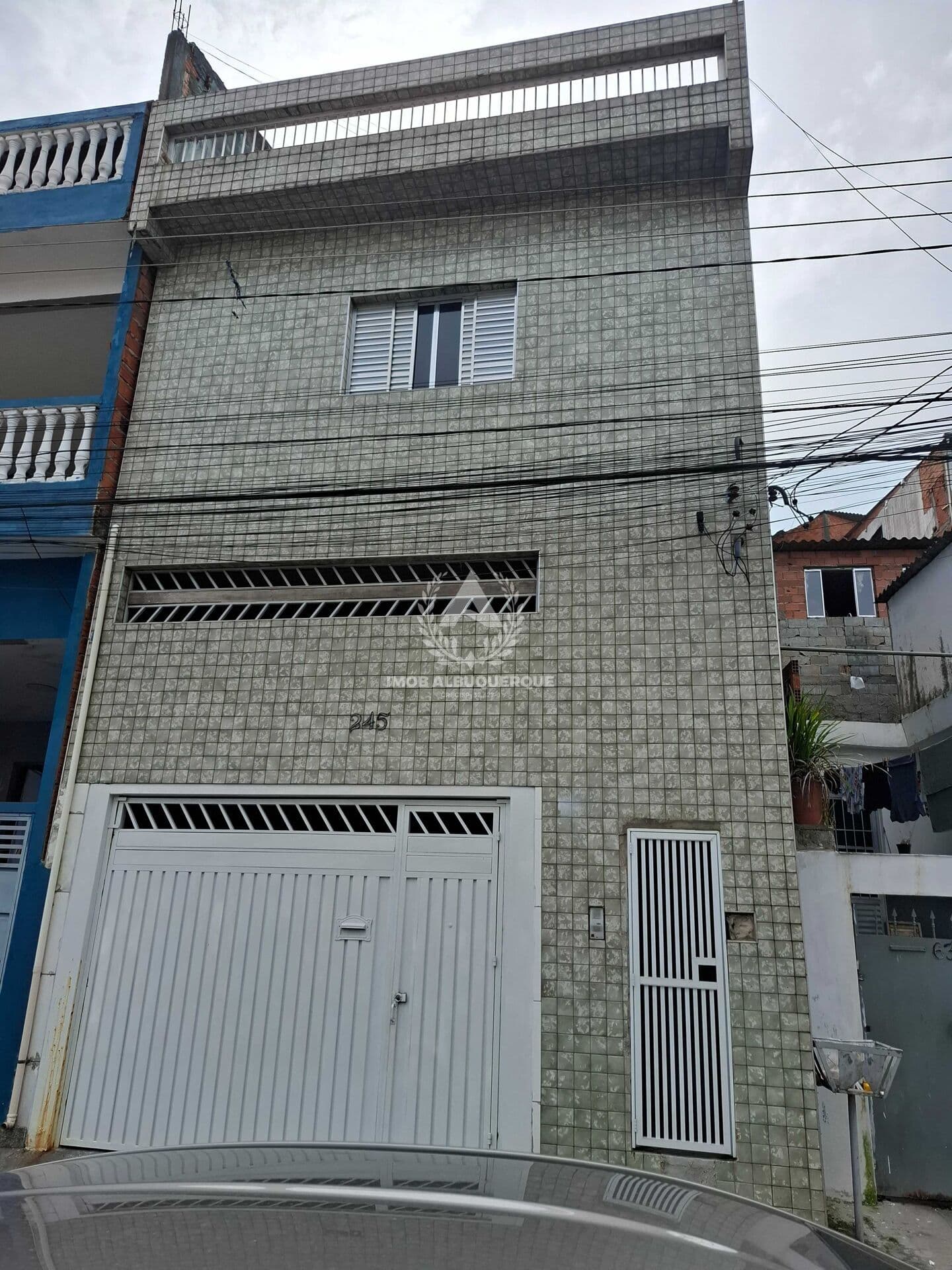 Casa em Itapecerica da Serra - Jardim Valo Velho