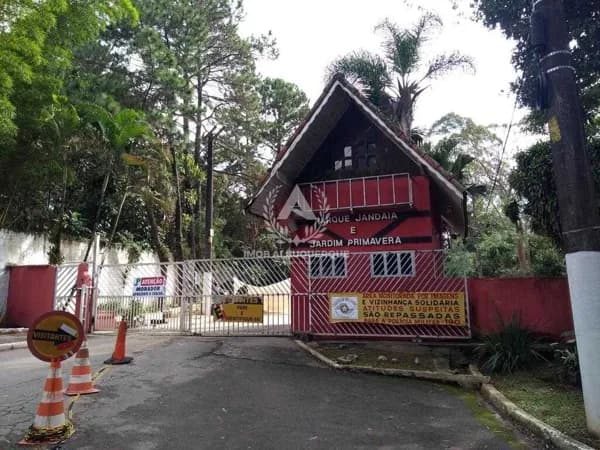 Terreno em Condomínio à Venda