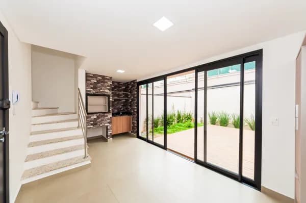 Casa em Condomínio mobiliada no Jardim Social