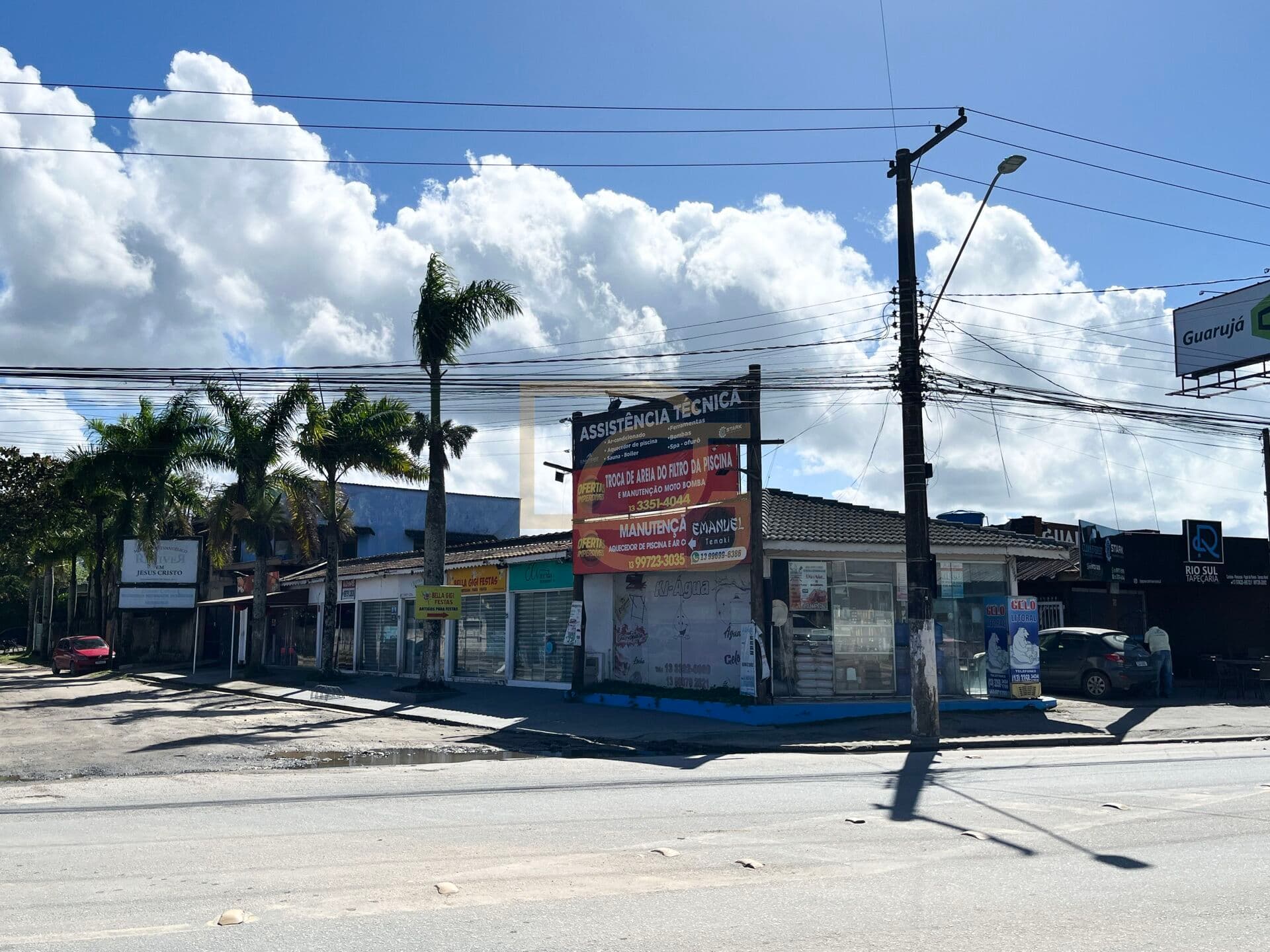 🏡 **TERRENO COMERCIAL DE ESQUINA NA ENSEADA – GUARUJÁ/SP**