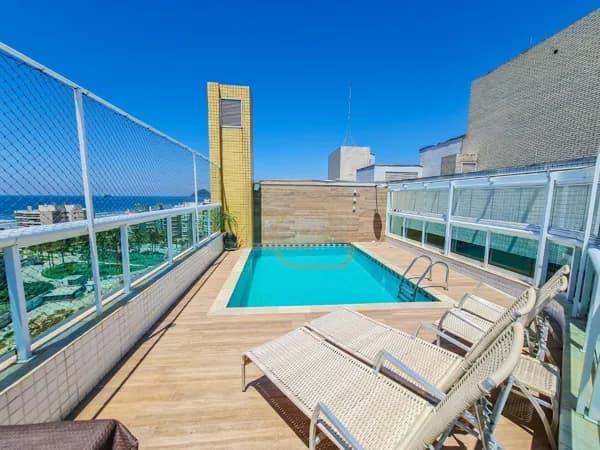 Cobertura à Venda na Riviera de São Lourenço