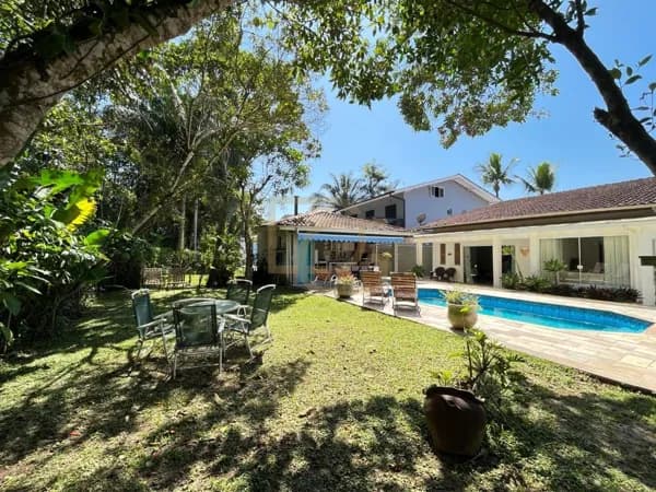 🏡 Casa Térrea com Área de Lazer Completa em Localização Privilegiada