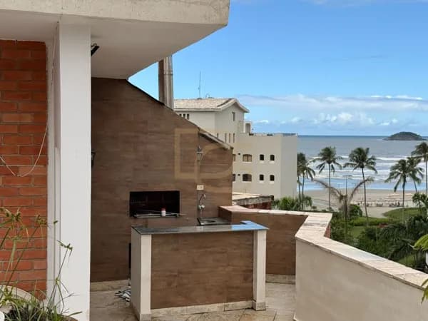 Vista Mar a 50m da Praia – 311m² de Alto Padrão