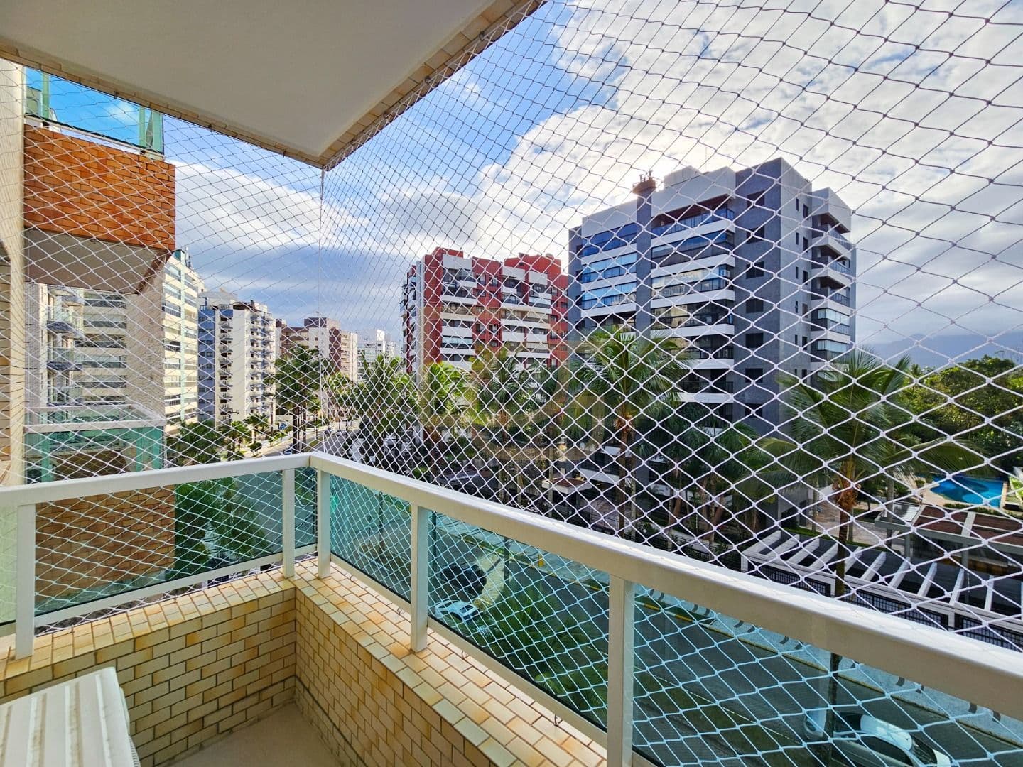 Flat Charmoso a 150 Metros da Praia com Piscina Aquecida na Riviera de São Lourenço