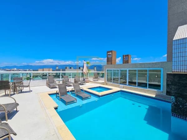 Cobertura Exclusiva com Piscina Privativa na Riviera