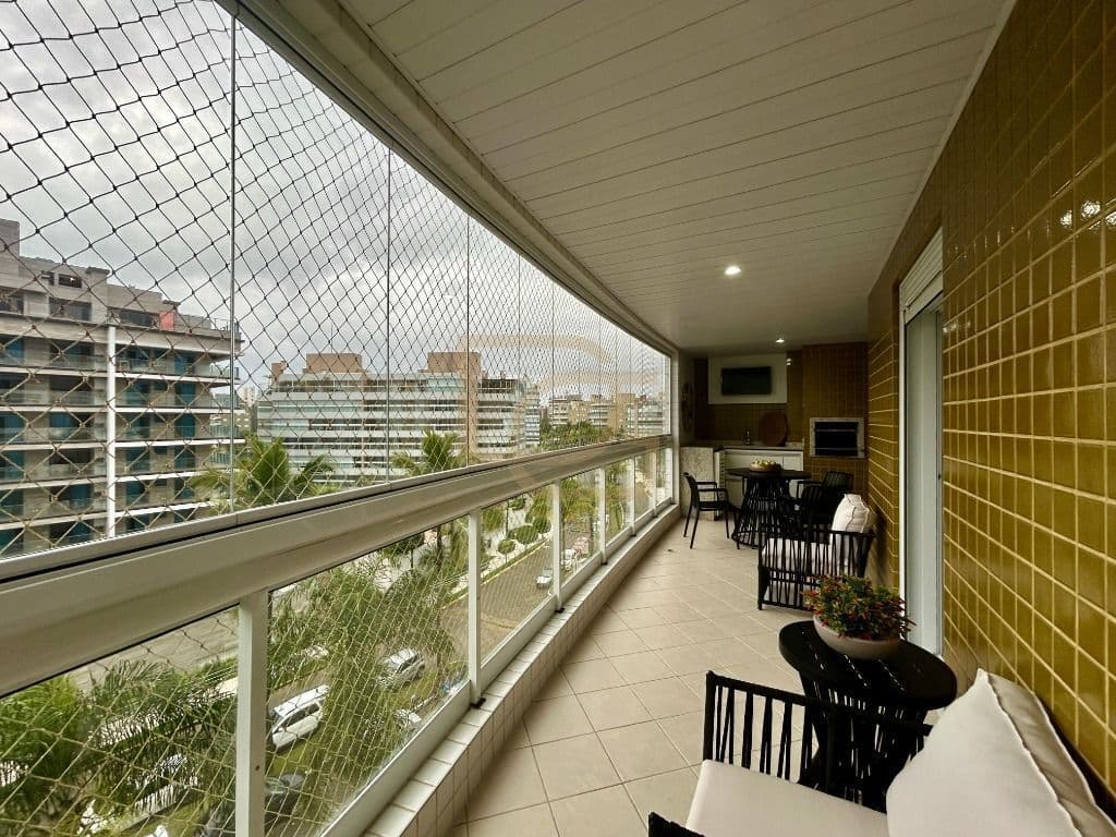 Apartamento Espaçoso com Varanda Gourmet e Lazer Completo