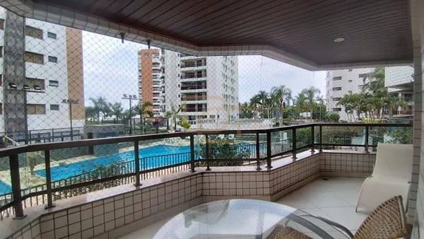Apartamento com vista para o mar na Riviera – conforto e lazer completo!