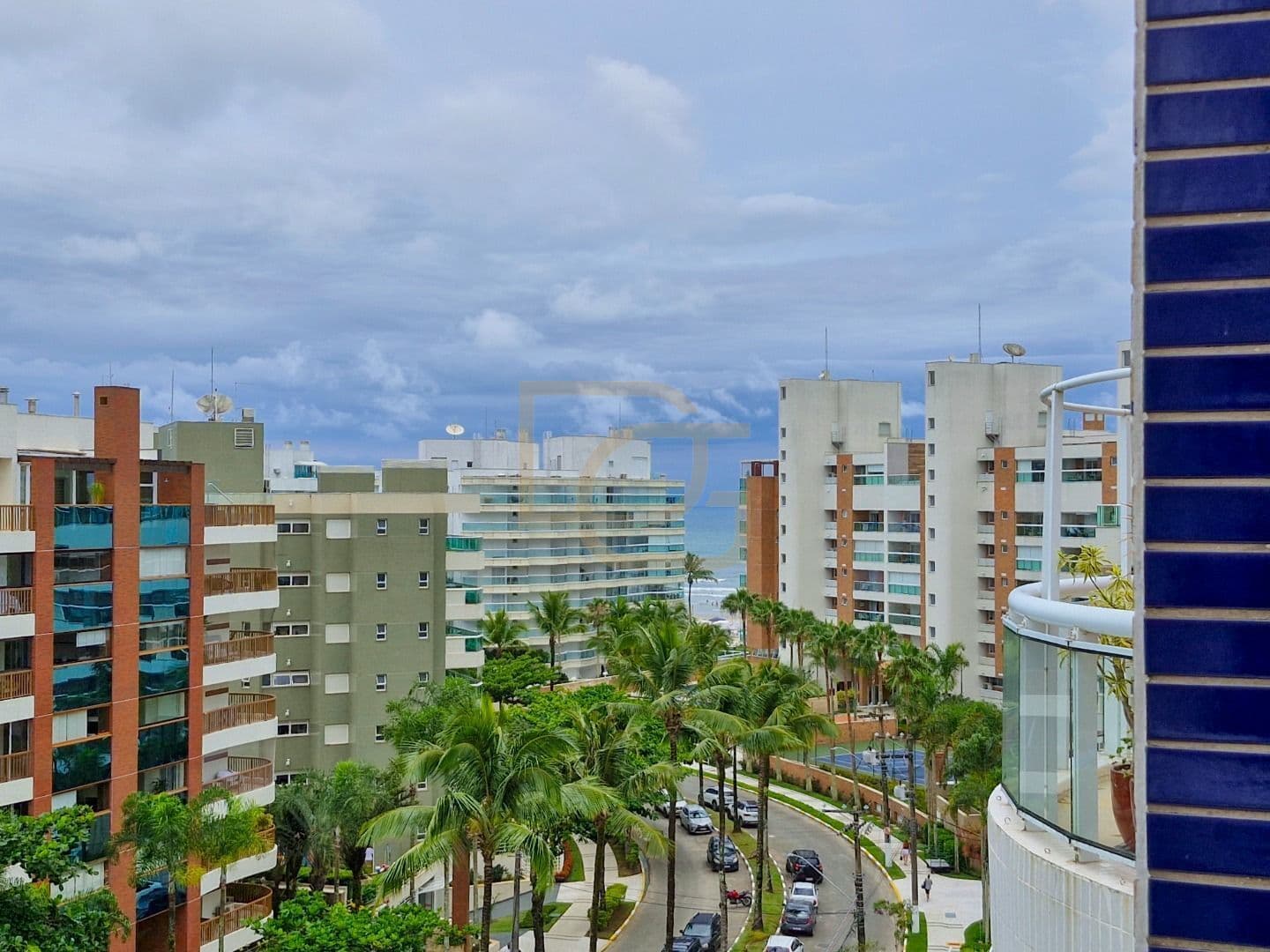 Cobertura com Piscina na Riviera de São Lourenço