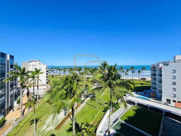 Cobertura Pé na Areia Mobiliada com Vista Panorâmica para o Mar