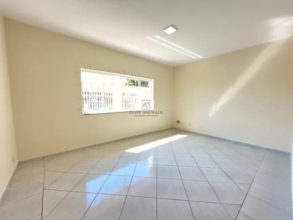 Casa térrea à venda no Jardim Luiza Maria em Araras/SP
