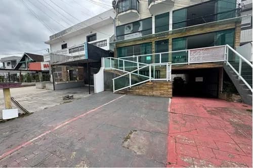 "Loja Comercial Ideal na Av. Padre Anchieta"