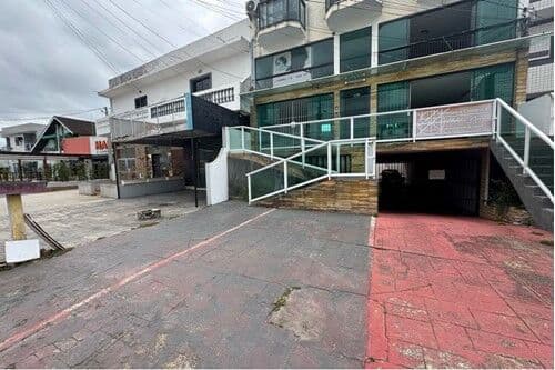 "Loja Comercial Ideal na Av. Padre Anchieta"