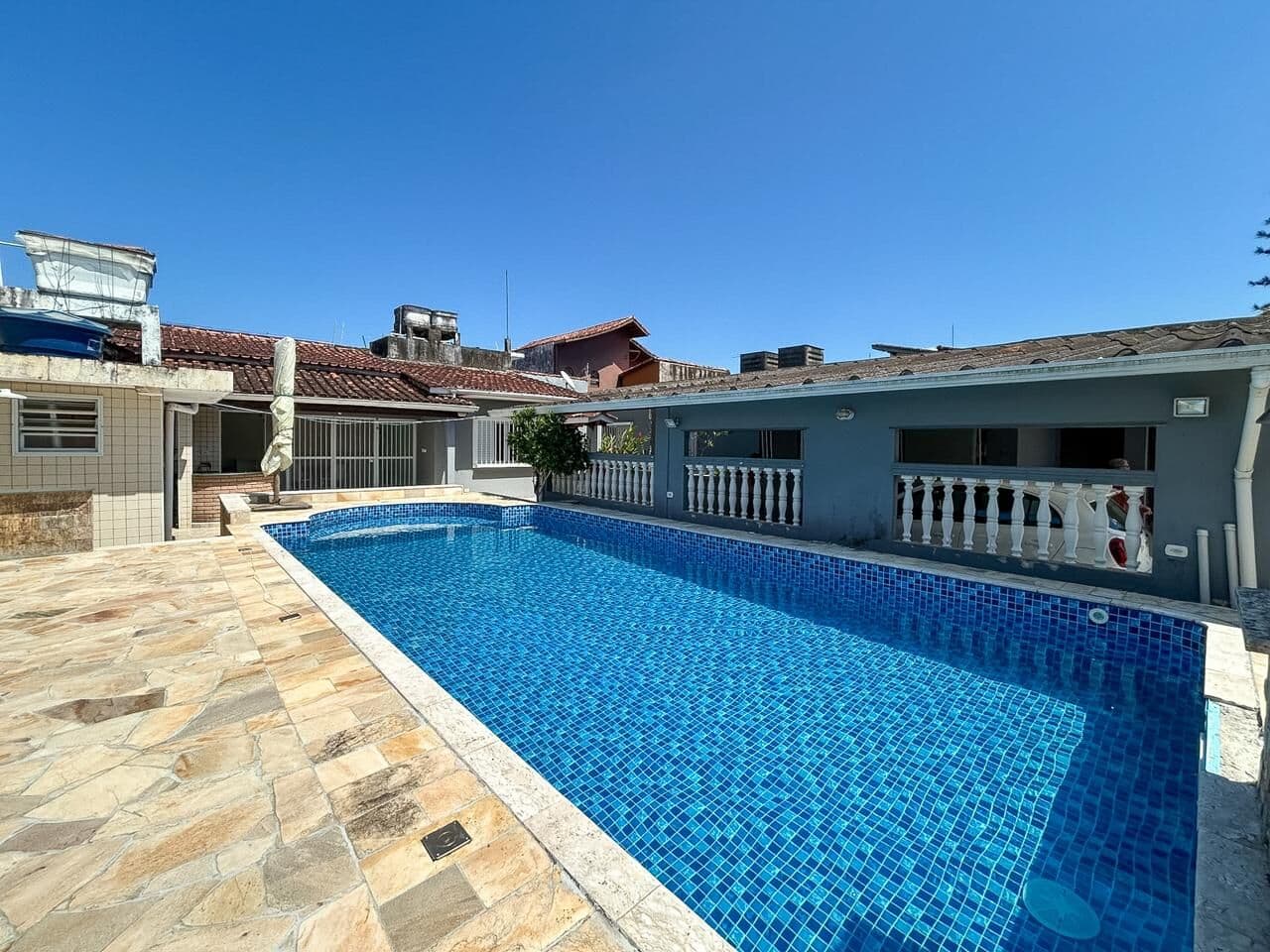 🏡 OPORTUNIDADE EM DOIS LOTES: SOLIDEZ E CONFORTO NO JARDIM IMPERADOR