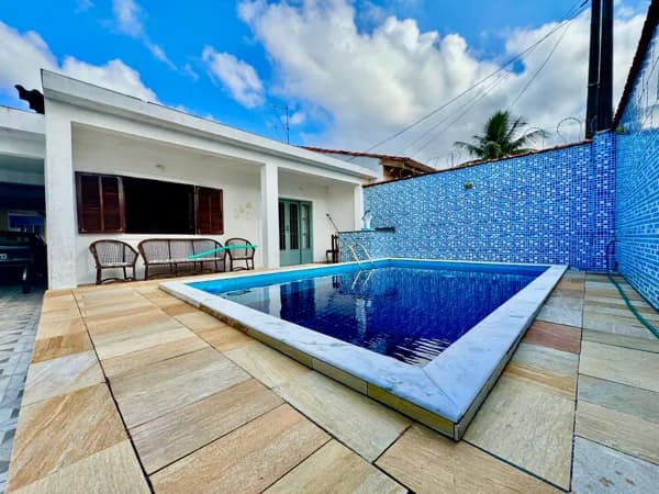 Casa em Peruíbe - Jardim Barra de Jangadas