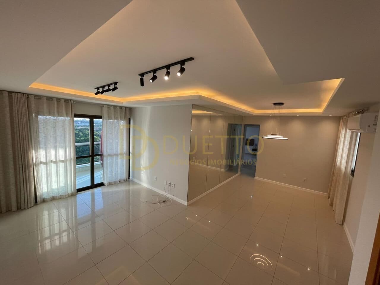 Lindo apartamento para Locação no Le Parc – 142m² | 4/4