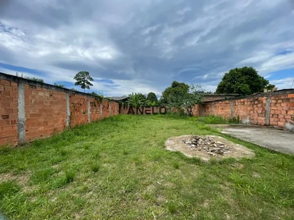 Lote/Terreno em Duque de Caxias - Jardim Barro Branco