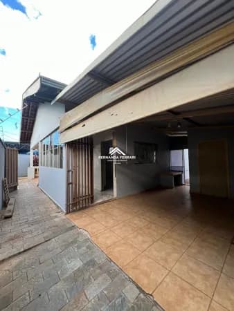 Casa- Bairro Jardim Maracanâ