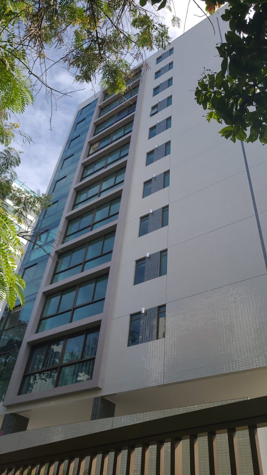 CASA FORTE PRINCE PADRÃO PERNAMBUCO CONSTRUTORA FLAT NOVO 35 M² 01 QUARTO SENDO 01 SUITE 01 VAGA DE GARAGEM PROXIMO AO SHOPPING PLAZA