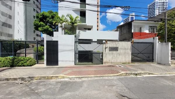 TORRE - 90 M2 VARANDA INTEGRADA 3 QUARTOS 1 SUITE COMPLETO DE ARMARIOS PRONTO PARA MORAR ANDAR ALTO