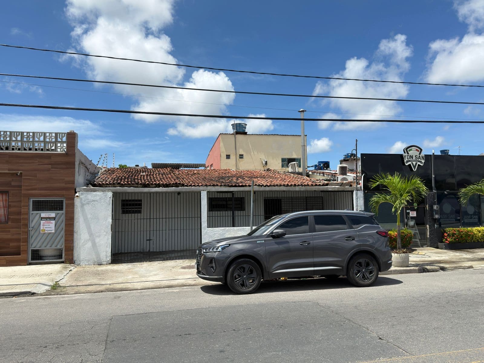 CASA COMERCIAL - AVENIDA SAN MARTIN 100 METROS DA PRAÇA DE SAN MARTIM LAJEADA 2 SALAS E 4 QUARTOS 110 M2 DE ÁREA CONSTRUÍDA