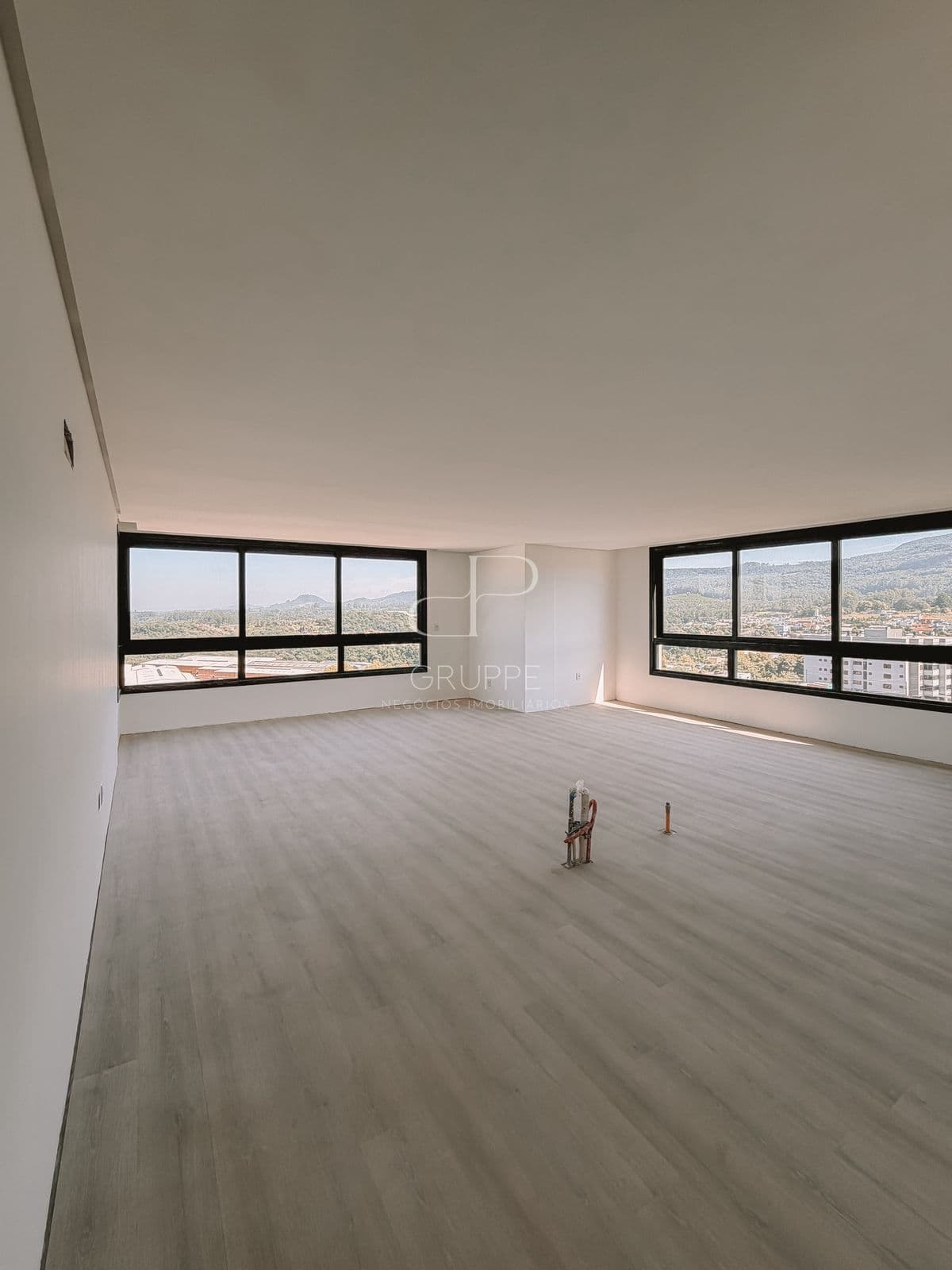 Apartamento em Dois Irmãos - Primavera