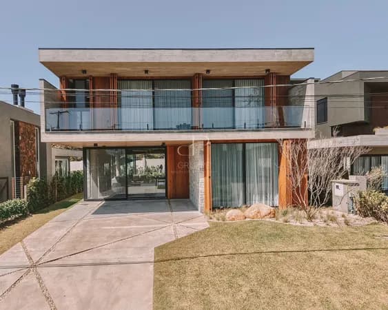 Casa Alto Padrão em Centro, Capão da Canoa/RS