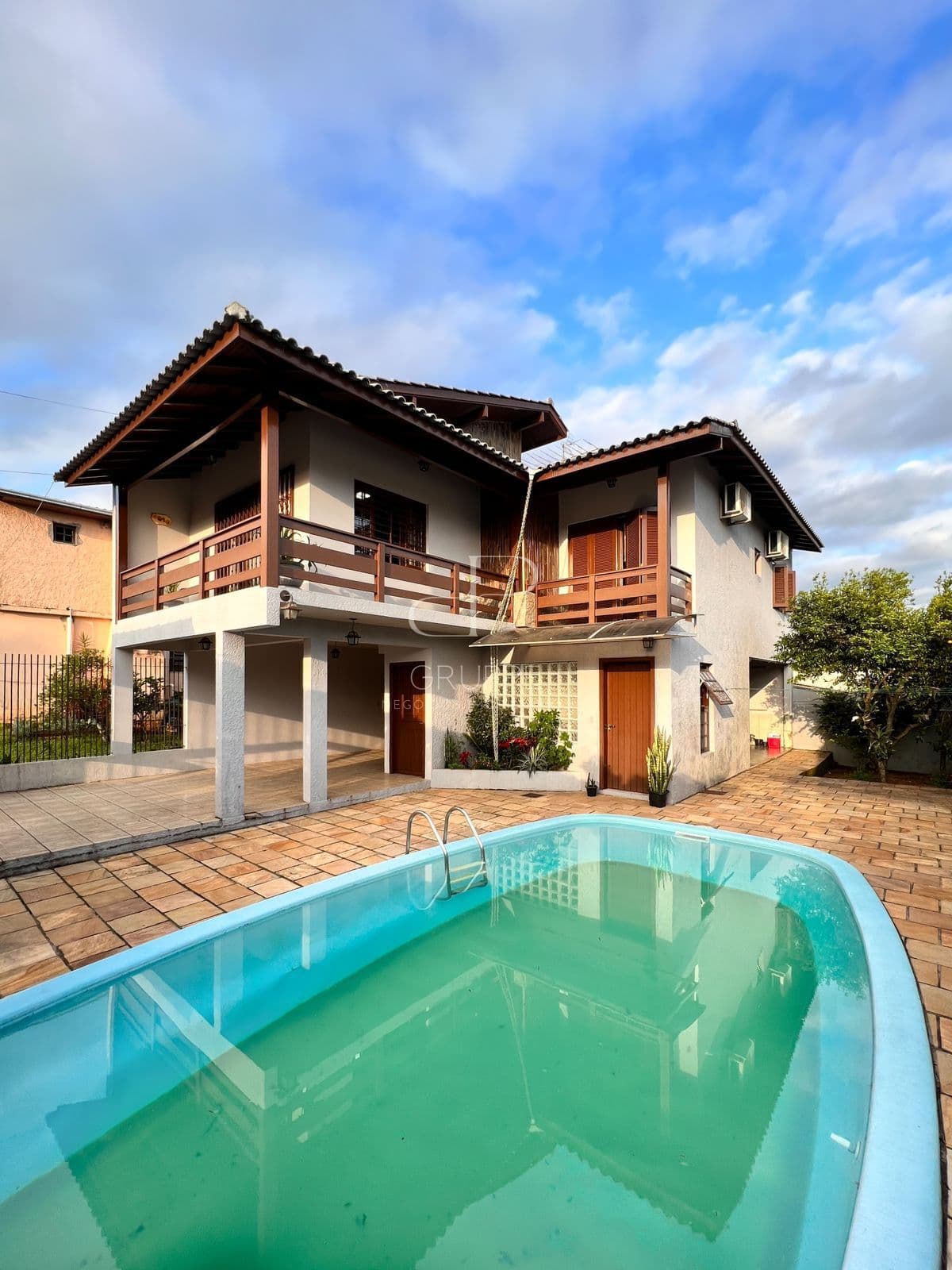 Casa em Dois Irmãos - Vale Verde
