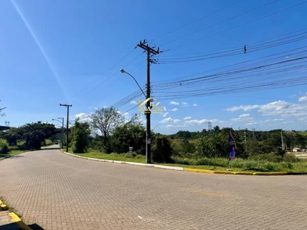 Terreno à venda no bairro Centro em Nova Santa Rita/RS
