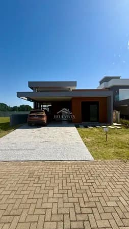 Casa Térrea Alto Padrão no Condomínio Reservas do Lago