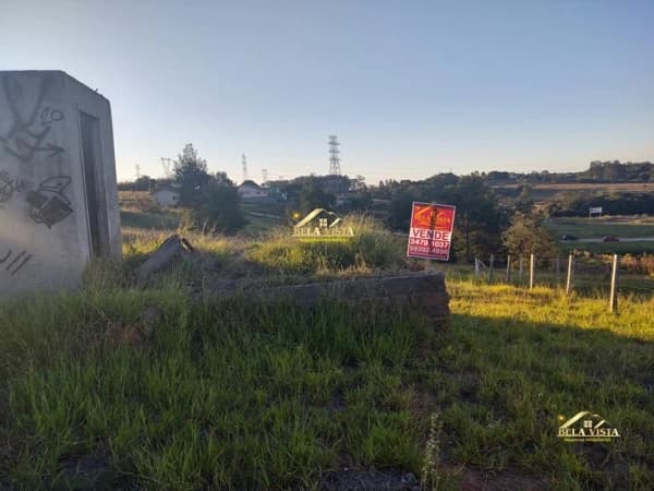Terreno à venda no bairro Centro em Nova Santa Rita/RS