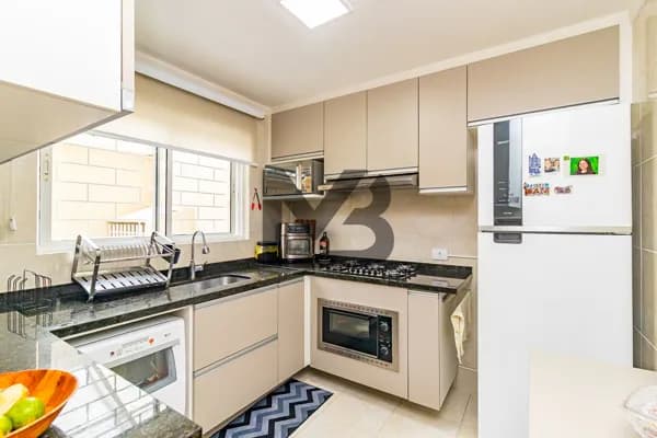 Casa de Condomínio em Curitiba - Uberaba