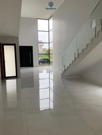 Sobrado em Aparecida de Goiânia - Residencial Parqville Jacarandá