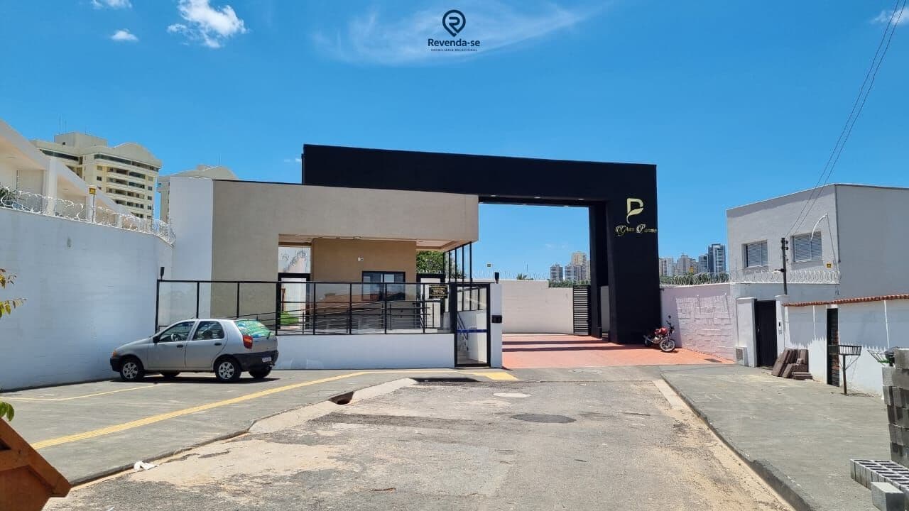 Casa de Condomínio em Goiânia - Jardim Vitória