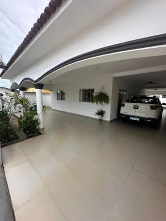 Casa à venda em Goiânia/GO