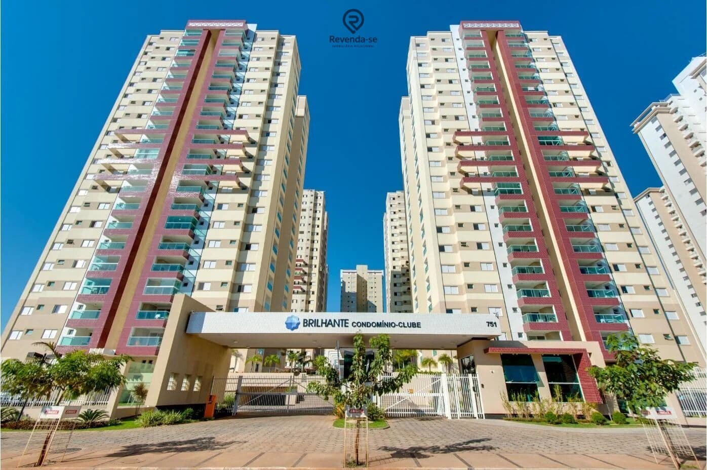 ✨ Luxo e Praticidade no Condomínio Clube Brilhante – 99m² Andar alto, acabamento premium e totalmente climatizado.
