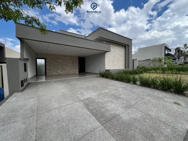 🏡 *Casa Térrea de Alto Padrão no Parqville Pinheiros*