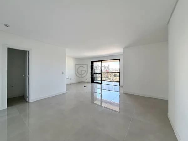 Amplo apartamento de 3 suítes e recém-entregue