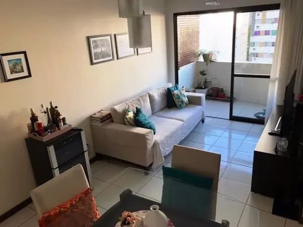 Apartamento à venda no bairro Candeal em Salvador/BA