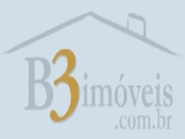 Garagem à venda no bairro Caminho das Árvores em Salvador/BA